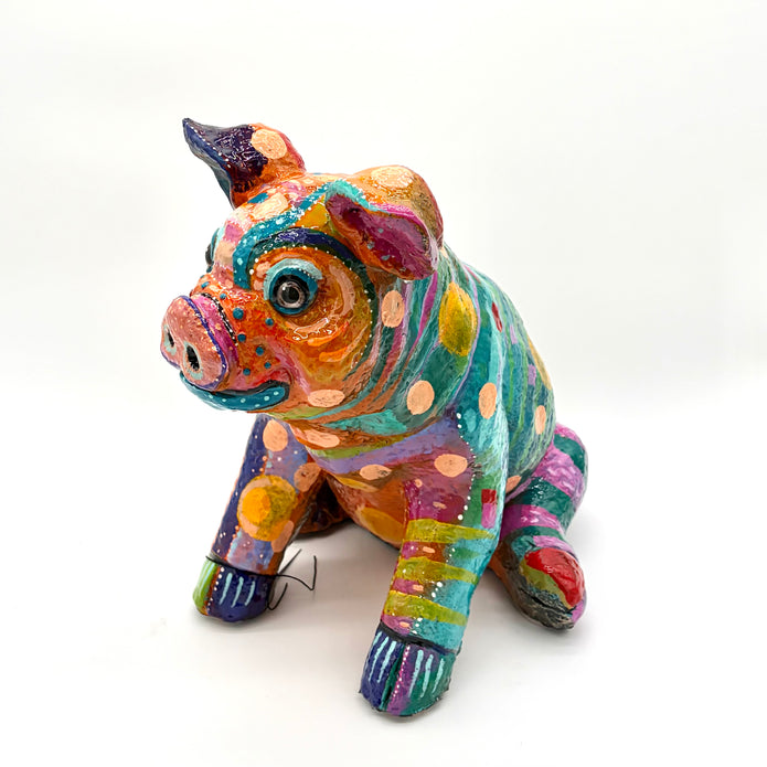 Sitting Pig Sculpture